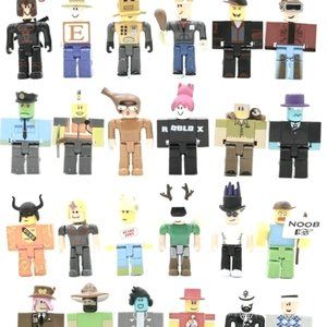 2020, 24 roblox figures! On sale, A VERY LOW price
